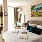 Rabi Park-view Hotel
