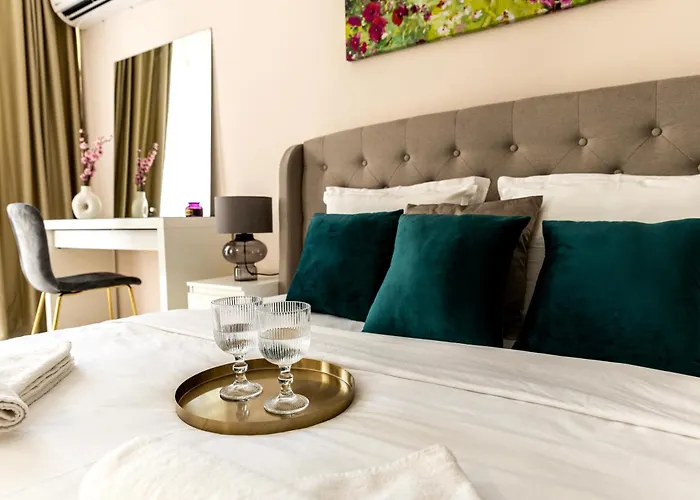 Rabi Park-view Hotel