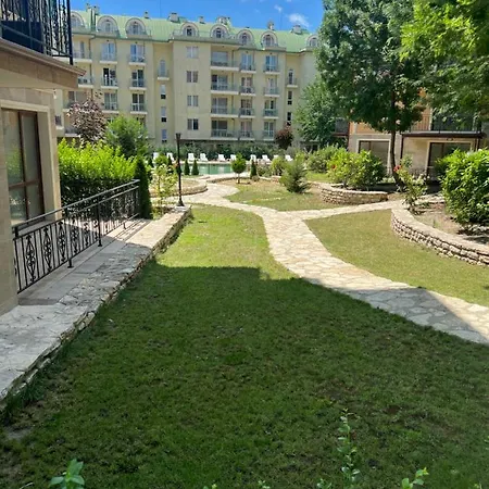 Apartment Rabi Park-view