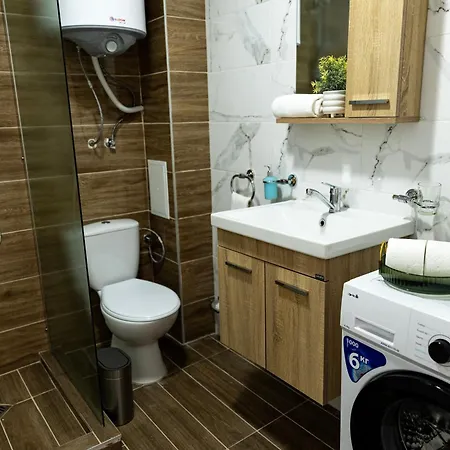 Rabi Park-view * Warna