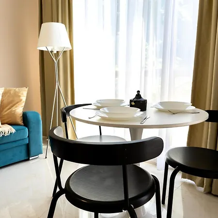 Rabi Park-view * Warna