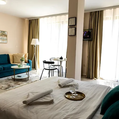 Rabi Park-view Hotel *