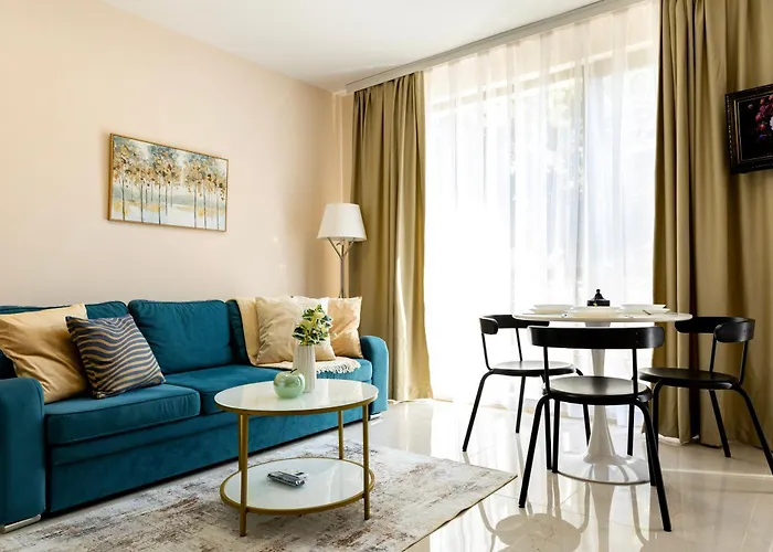 מלון Rabi Park-view *